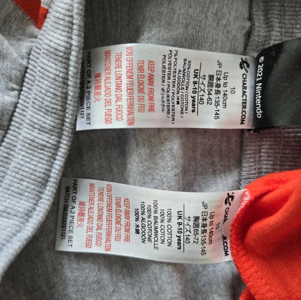 Super Mario NWT Sweatshirt And Sweatpants Set 10 - Picture 4 of 5